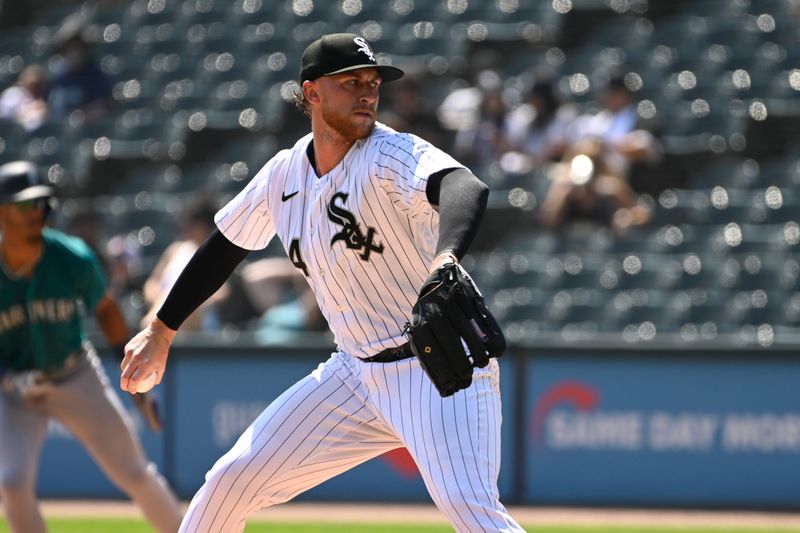 Aug 23, 2023; Chicago, Illinois, USA;  Chicago White Sox starting pitcher Michael Kopech (34) delivers against the Seattle Mariners during the first inning at Guaranteed Rate Field. Mandatory Credit: Matt Marton-USA TODAY Sports