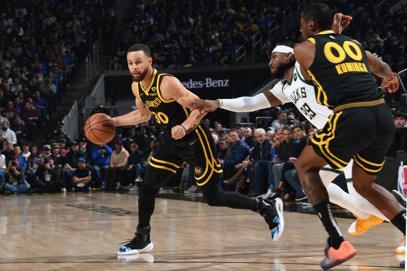 SAN FRANCISCO, CA - MARCH 6:  Stephen Curry #30 of the Golden State Warriors handles the ball during the game against the Milwaukee Bucks on MARCH 6, 2024 at Chase Center in San Francisco, California. NOTE TO USER: User expressly acknowledges and agrees that, by downloading and or using this photograph, user is consenting to the terms and conditions of Getty Images License Agreement. Mandatory Copyright Notice: Copyright 2024 NBAE (Photo by Noah Graham/NBAE via Getty Images)