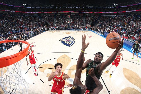 NEW ORLEANS, LA - NOVEMBER 4: Zion Williamson #1 of the New Orleans Pelicans shoots the ball during the game against the Atlanta Hawks on November 4, 2023 at the Smoothie King Center in New Orleans, Louisiana. NOTE TO USER: User expressly acknowledges and agrees that, by downloading and or using this Photograph, user is consenting to the terms and conditions of the Getty Images License Agreement. Mandatory Copyright Notice: Copyright 2023 NBAE (Photo by Layne Murdoch Jr./NBAE via Getty Images)