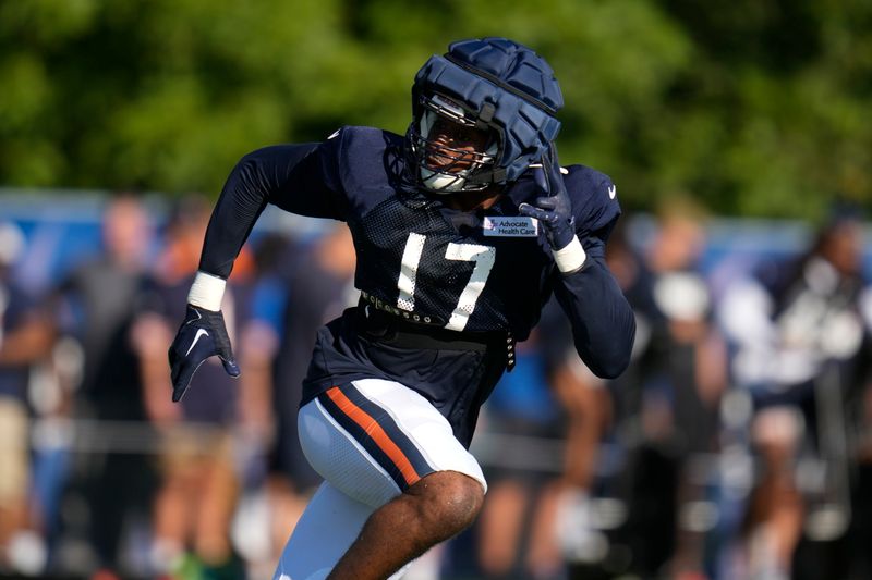 Chicago Bears linebacker Barrington Wade runs a drill during an NFL football joint practice with the Indianapolis Colts at the Colts' training camp in Westfield, Ind., Wednesday, Aug. 16, 2023. (AP Photo/Michael Conroy)