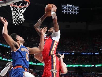 NEW ORLEANS, LA - OCTOBER 28: Brandon Ingram #14 of the New Orleans Pelicans drives to the basket during the game against the New York Knicks on October 28, 2023 at the Smoothie King Center in New Orleans, Louisiana. NOTE TO USER: User expressly acknowledges and agrees that, by downloading and or using this Photograph, user is consenting to the terms and conditions of the Getty Images License Agreement. Mandatory Copyright Notice: Copyright 2023 NBAE (Photo by Layne Murdoch Jr./NBAE via Getty Images)