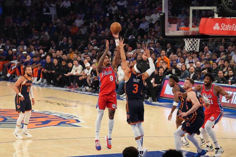 NEW YORK, NY - APRIL 22: Kelly Oubre Jr. #9 of the Philadelphia 76ers shoots the ball during the game against the New York Knicks during Round 1 Game 2 of the 2024 NBA Playoffs on April 22, 2024 at Madison Square Garden in New York City, New York.  NOTE TO USER: User expressly acknowledges and agrees that, by downloading and or using this photograph, User is consenting to the terms and conditions of the Getty Images License Agreement. Mandatory Copyright Notice: Copyright 2024 NBAE  (Photo by Jesse D. Garrabrant/NBAE via Getty Images)