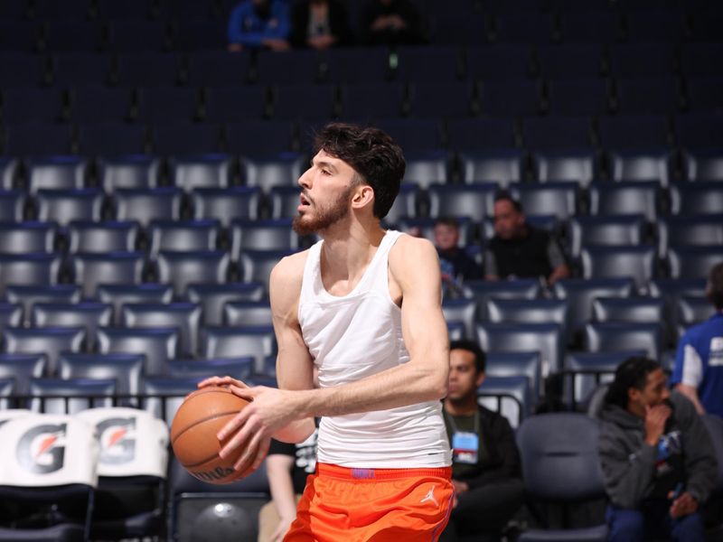 MEMPHIS, TN - MARCH 16: Chet Holmgren #7 of the Oklahoma City Thunder warms up before the game against the Memphis Grizzlies on March 16, 2024 at FedExForum in Memphis, Tennessee. NOTE TO USER: User expressly acknowledges and agrees that, by downloading and or using this photograph, User is consenting to the terms and conditions of the Getty Images License Agreement. Mandatory Copyright Notice: Copyright 2024 NBAE (Photo by Joe Murphy/NBAE via Getty Images)