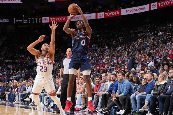 PHILADELPHIA, PA - NOVEMBER 4: Tyrese Maxey #0 of the Philadelphia 76ers shoots the ball during the game against the Phoenix Suns on November 4, 2023 at the Wells Fargo Center in Philadelphia, Pennsylvania NOTE TO USER: User expressly acknowledges and agrees that, by downloading and/or using this Photograph, user is consenting to the terms and conditions of the Getty Images License Agreement. Mandatory Copyright Notice: Copyright 2023 NBAE (Photo by Jesse D. Garrabrant/NBAE via Getty Images)