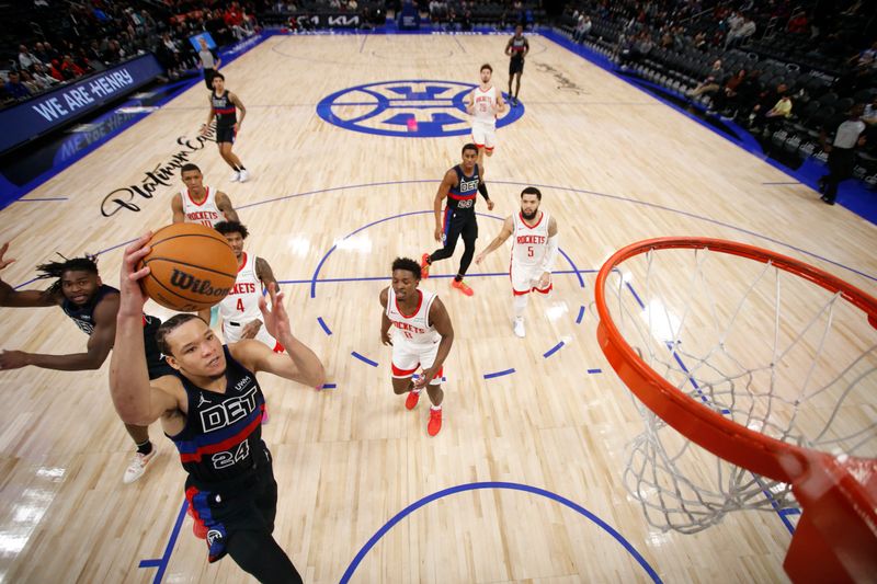 DETROIT, MI - JANUARY 12: Kevin Knox II #24 of the Detroit Pistons drives to the basket during the game against the Houston Rockets on January 12, 2024 at Little Caesars Arena in Detroit, Michigan. NOTE TO USER: User expressly acknowledges and agrees that, by downloading and/or using this photograph, User is consenting to the terms and conditions of the Getty Images License Agreement. Mandatory Copyright Notice: Copyright 2024 NBAE (Photo by Brian Sevald/NBAE via Getty Images)