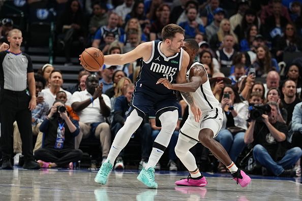 DALLAS, TX - OCTOBER 27: Luka Doncic #77 of the Dallas Mavericks dribbles the ball during the game against the Brooklyn Nets on October 27, 2023 at the American Airlines Center in Dallas, Texas. NOTE TO USER: User expressly acknowledges and agrees that, by downloading and or using this photograph, User is consenting to the terms and conditions of the Getty Images License Agreement. Mandatory Copyright Notice: Copyright 2023 NBAE (Photo by Glenn James/NBAE via Getty Images)