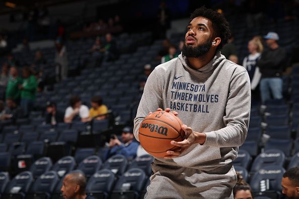 MINNEAPOLIS, MN -  NOVEMBER 6: Karl-Anthony Towns #32 of the Minnesota Timberwolves warms up before the game against the Boston Celtics on November 6, 2023 at Target Center in Minneapolis, Minnesota. NOTE TO USER: User expressly acknowledges and agrees that, by downloading and or using this Photograph, user is consenting to the terms and conditions of the Getty Images License Agreement. Mandatory Copyright Notice: Copyright 2023 NBAE (Photo by David Sherman/NBAE via Getty Images)