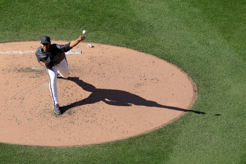 Jun 15, 2024; New York City, New York, USA; New York Mets starting pitcher Jose Quintana (62) pitches against the San Diego Padres during the fourth inning at Citi Field. Mandatory Credit: Brad Penner-USA TODAY Sports