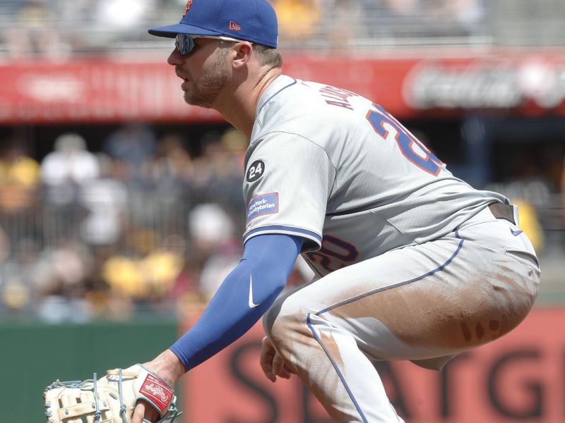 Jul 7, 2024; Pittsburgh, Pennsylvania, USA;  New York Mets first baseman Pete Alonso (20) in the field against the Pittsburgh Pirates during the fifth inning at PNC Park. The Mets on 3-2. Mandatory Credit: Charles LeClaire-USA TODAY Sports