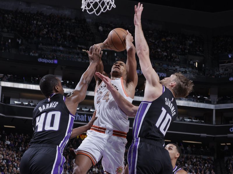 SACRAMENTO, CA - FEBRUARY 22: Devin Vassell #24 of the San Antonio Spurs drives to the basket during the game against the Sacramento Kings on February 22, 2024 at Golden 1 Center in Sacramento, California. NOTE TO USER: User expressly acknowledges and agrees that, by downloading and or using this Photograph, user is consenting to the terms and conditions of the Getty Images License Agreement. Mandatory Copyright Notice: Copyright 2023 NBAE (Photo by Rocky Widner/NBAE via Getty Images)