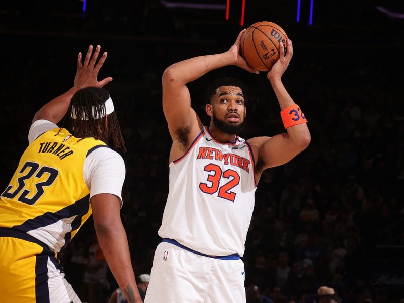 NEW YORK, NY - MAY 23: Karl-Anthony Towns #32 of the New York Knicks looks to pass the ball during the game against the Indiana Pacers during Game 2 of the 2025 Eastern Conference Finals on May 23, 2025 at Madison Square Garden in New York City, New York. NOTE TO USER: User expressly acknowledges and agrees that, by downloading and or using this photograph, User is consenting to the terms and conditions of the Getty Images License Agreement. Mandatory Copyright Notice: Copyright 2025 NBAE(Photo by Nathaniel S. Butler/NBAE via Getty Images)