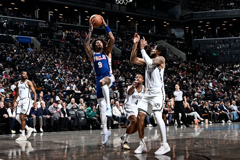 BROOKLYN, NY - MARCH 5: Kelly Oubre Jr. #9 of the Philadelphia 76ers drives to the basket during the game against the Brooklyn Nets on March 5, 2024 at Barclays Center in Brooklyn, New York. NOTE TO USER: User expressly acknowledges and agrees that, by downloading and or using this Photograph, user is consenting to the terms and conditions of the Getty Images License Agreement. Mandatory Copyright Notice: Copyright 2024 NBAE (Photo by David Dow/NBAE via Getty Images)