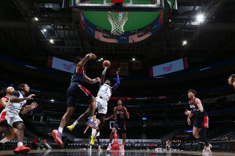 WASHINGTON, DC -? MARCH 8:  Davion Warren #3 of the Long Island Nets goes to the basket during the game against the Capital City Go-Go on March 8, 2024 at Capital One Arena in Washington, DC. NOTE TO USER: User expressly acknowledges and agrees that, by downloading and or using this Photograph, user is consenting to the terms and conditions of the Getty Images License Agreement. Mandatory Copyright Notice: Copyright 2024 NBAE (Photo by Stephen Gosling/NBAE via Getty Images)