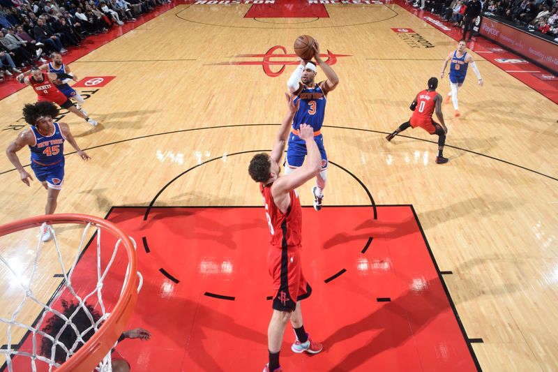 HOUSTON, TX - FEBRUARY 12: Josh Hart #3 of the New York Knicks shoots the ball during the game against the Houston Rockets on February 12, 2024 at the Toyota Center in Houston, Texas. NOTE TO USER: User expressly acknowledges and agrees that, by downloading and or using this photograph, User is consenting to the terms and conditions of the Getty Images License Agreement. Mandatory Copyright Notice: Copyright 2024 NBAE (Photo by Logan Riely/NBAE via Getty Images)