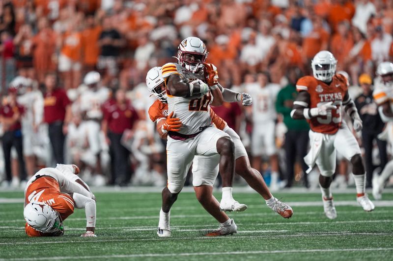 Sep 21, 2024; Austin, Texas, USA;  Louisiana Monroe Warhawks tight end Julian Nixon (88) runs the ball in the first half against the Texas Longhorns at Darrell K Royal-Texas Memorial Stadium. Mandatory Credit: Daniel Dunn-Imagn Images