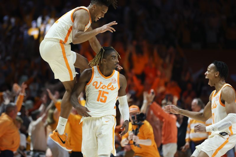 Tennessee Volunteers vs Alabama Crimson Tide: Felix Okpara Shines in Upcoming Showdown