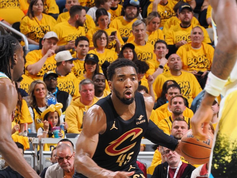 INDIANAPOLIS, IN - MAY 9: Donovan Mitchell #45 of the Cleveland Cavaliers drives to the basket during the game against the Indiana Pacers during Round Two Game Three of the 2025 NBA Playoffs on May 9, 2025 at Gainbridge Fieldhouse in Indianapolis, Indiana. NOTE TO USER: User expressly acknowledges and agrees that, by downloading and or using this Photograph, user is consenting to the terms and conditions of the Getty Images License Agreement. Mandatory Copyright Notice: Copyright 2025 NBAE (Photo by Ron Hoskins/NBAE via Getty Images)
