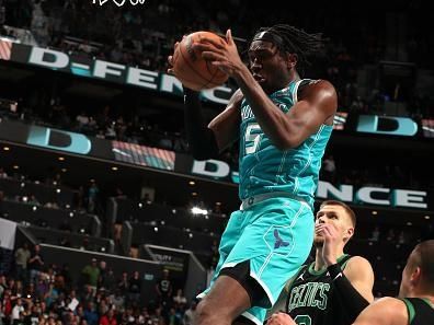 CHARLOTTE, NC - NOVEMBER 20: Mark Williams #5 of the Charlotte Hornets grabs a rebound during the game against the Boston Celtics on November 20, 2023 at Spectrum Center in Charlotte, North Carolina. NOTE TO USER: User expressly acknowledges and agrees that, by downloading and or using this photograph, User is consenting to the terms and conditions of the Getty Images License Agreement. Mandatory Copyright Notice: Copyright 2023 NBAE (Photo by Kent Smith/NBAE via Getty Images)