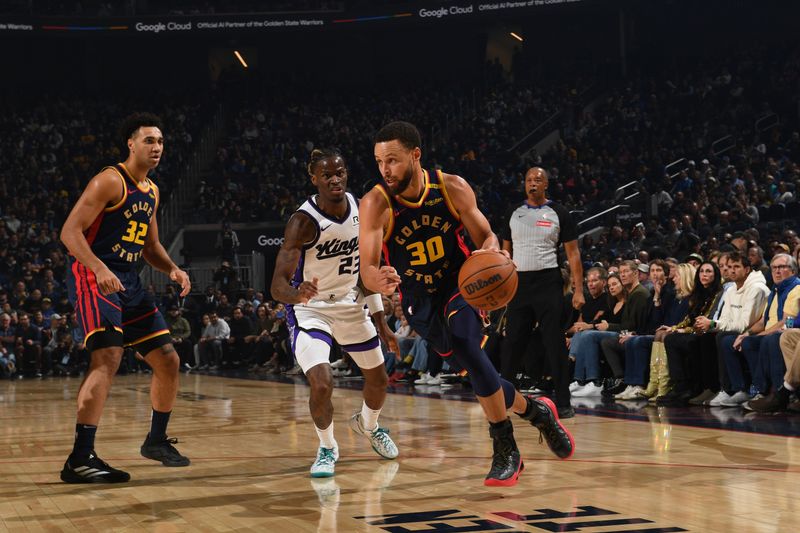 SAN FRANCISCO, CA - JANUARY 5: Stephen Curry #30 of the Golden State Warriors handles the ball during the game against the Sacramento Kings on January 5, 2025 at Chase Center in San Francisco, California. NOTE TO USER: User expressly acknowledges and agrees that, by downloading and or using this photograph, user is consenting to the terms and conditions of Getty Images License Agreement. Mandatory Copyright Notice: Copyright 2025 NBAE (Photo by Noah Graham/NBAE via Getty Images)