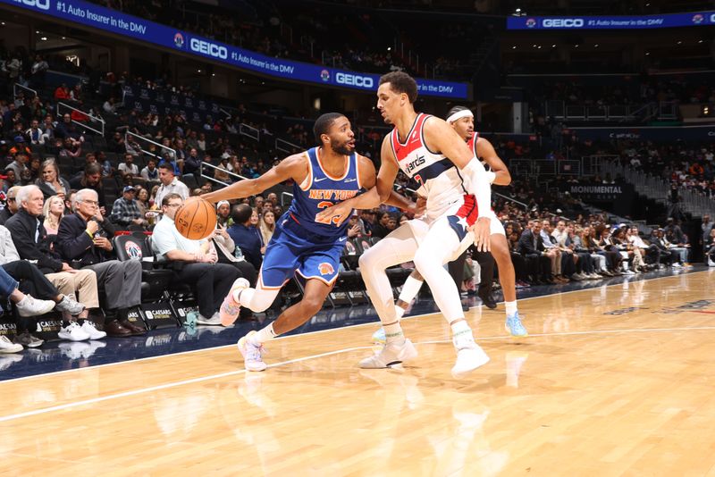 WASHINGTON, DC -? OCTOBER 18: Mikal Bridges #25 of the New York Knicks drives to the basket during the game against the Washington Wizards on October 18, 2024 at Capital One Arena in Washington, DC. NOTE TO USER: User expressly acknowledges and agrees that, by downloading and or using this Photograph, user is consenting to the terms and conditions of the Getty Images License Agreement. Mandatory Copyright Notice: Copyright 2024 NBAE (Photo by Kenny Giarla/NBAE via Getty Images)