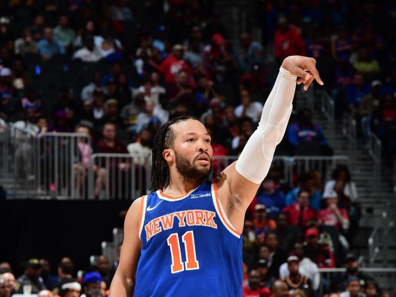 ATLANTA, GA - NOVEMBER 6: Jalen Brunson #11 of the New York Knicks during the game against the Atlanta Hawks  during a regular season game on November 6, 2024 at State Farm Arena in Atlanta, Georgia.  NOTE TO USER: User expressly acknowledges and agrees that, by downloading and/or using this Photograph, user is consenting to the terms and conditions of the Getty Images License Agreement. Mandatory Copyright Notice: Copyright 2024 NBAE (Photo by Scott Cunningham/NBAE via Getty Images)