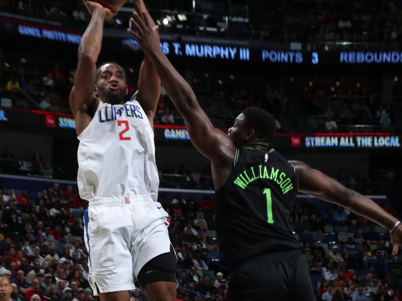 NEW ORLEANS, LA - MARCH 15: Kawhi Leonard #2 of the LA Clippers shoots the ball against Zion Williamson #1 of the New Orleans Pelicans during the game on March 15, 2024 at the Smoothie King Center in New Orleans, Louisiana. NOTE TO USER: User expressly acknowledges and agrees that, by downloading and or using this Photograph, user is consenting to the terms and conditions of the Getty Images License Agreement. Mandatory Copyright Notice: Copyright 2024 NBAE (Photo by Layne Murdoch Jr./NBAE via Getty Images)