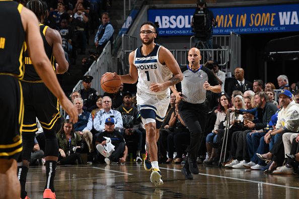 SAN FRANCISCO, CA - NOVEMBER 14: Kyle Anderson #1 of the Minnesota Timberwolves dribbles the ball during the game against the Golden State Warriors during the In-Season Tournament on November 14, 2023 at Chase Center in San Francisco, California. NOTE TO USER: User expressly acknowledges and agrees that, by downloading and or using this photograph, user is consenting to the terms and conditions of Getty Images License Agreement. Mandatory Copyright Notice: Copyright 2023 NBAE (Photo by Noah Graham/NBAE via Getty Images)