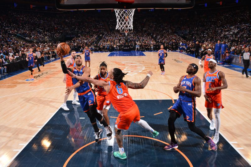 NEW YORK, NY - MARCH 31: Josh Hart #3 of the New York Knicks drives to the basket during the game against the Oklahoma City Thunder on March 31, 2024 at Madison Square Garden in New York City, New York.  NOTE TO USER: User expressly acknowledges and agrees that, by downloading and or using this photograph, User is consenting to the terms and conditions of the Getty Images License Agreement. Mandatory Copyright Notice: Copyright 2024 NBAE  (Photo by Jesse D. Garrabrant/NBAE via Getty Images)