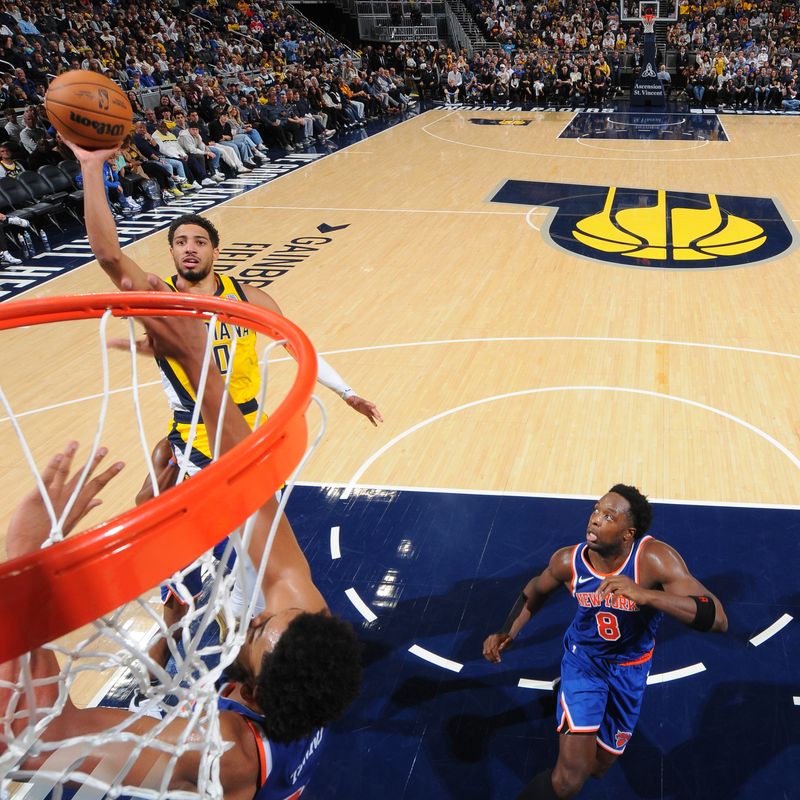 INDIANAPOLIS, IN - NOVEMBER 10:   Tyrese Haliburton #0 of the Indiana Pacers shoots the ball during the game against the New York Knicks during a regular season game on November 10, 2024 at Gainbridge Fieldhouse in Indianapolis, Indiana. NOTE TO USER: User expressly acknowledges and agrees that, by downloading and or using this Photograph, user is consenting to the terms and conditions of the Getty Images License Agreement. Mandatory Copyright Notice: Copyright 2024 NBAE (Photo by Ron Hoskins/NBAE via Getty Images)