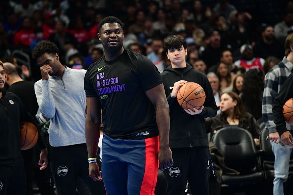 LOS ANGELES, CA - NOVEMBER 24: Zion Williamson #1 of the New Orleans Pelicans warms up before the game against the LA Clippers during the In-Season Tournament on November 24, 2023 at Crypto.Com Arena in Los Angeles, California. NOTE TO USER: User expressly acknowledges and agrees that, by downloading and/or using this Photograph, user is consenting to the terms and conditions of the Getty Images License Agreement. Mandatory Copyright Notice: Copyright 2023 NBAE (Photo by Adam Pantozzi/NBAE via Getty Images)