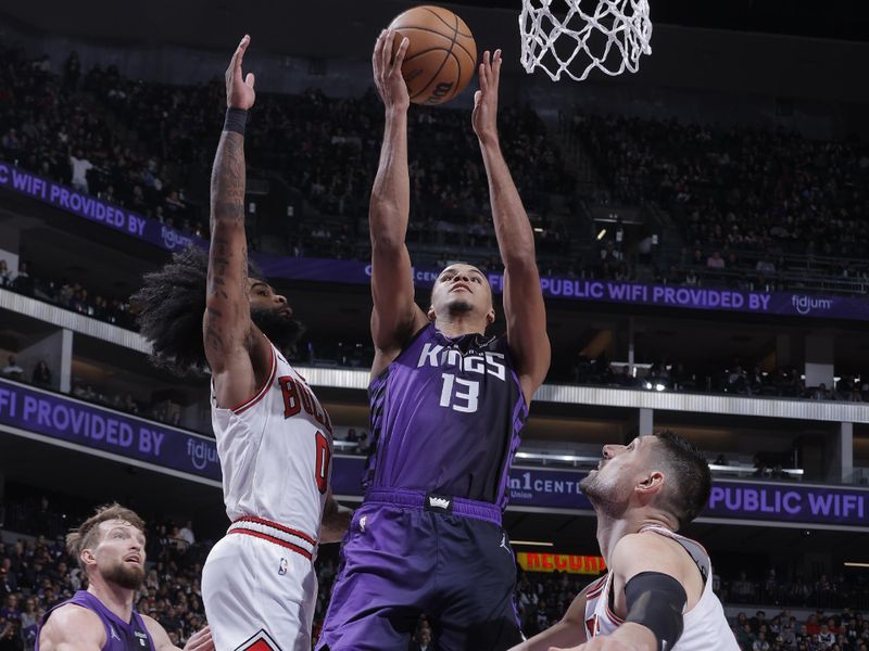 SACRAMENTO, CA - MARCH 4: Keegan Murray #13 of the Sacramento Kings drives to the basket during the game against the Chicago Bulls on March 4, 2024 at Golden 1 Center in Sacramento, California. NOTE TO USER: User expressly acknowledges and agrees that, by downloading and or using this Photograph, user is consenting to the terms and conditions of the Getty Images License Agreement. Mandatory Copyright Notice: Copyright 2024 NBAE (Photo by Rocky Widner/NBAE via Getty Images)