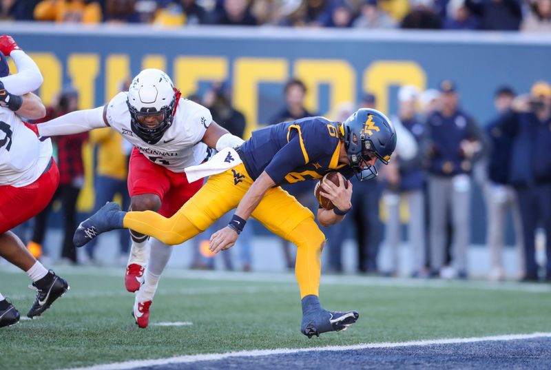 McLane Stadium Hosts West Virginia Mountaineers and Baylor Bears in Football Battle