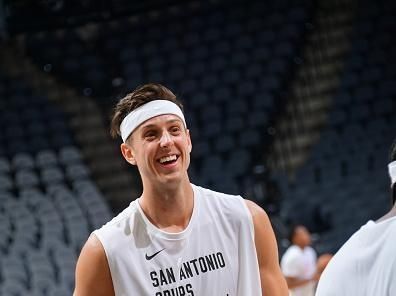 San Antonio Spurs vs New Orleans Pelicans: Keldon Johnson Ready to Lead the Charge