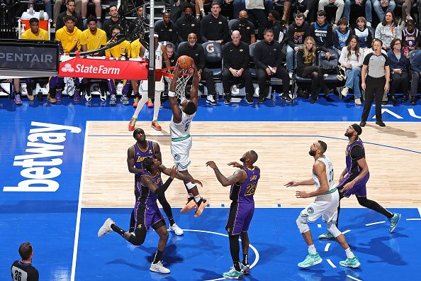 MINNEAPOLIS, MN -  DECEMBER 30: Anthony Edwards #5 of the Minnesota Timberwolves dunks the ball during the game against the Los Angeles Lakers on December 30, 2023 at Target Center in Minneapolis, Minnesota. NOTE TO USER: User expressly acknowledges and agrees that, by downloading and or using this Photograph, user is consenting to the terms and conditions of the Getty Images License Agreement. Mandatory Copyright Notice: Copyright 2023 NBAE (Photo by David Sherman/NBAE via Getty Images)