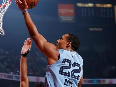 PORTLAND, OR - NOVEMBER 5: Desmond Bane #22 of the Memphis Grizzlies shoots the ball during the game against the Portland Trail Blazers on November 5, 2023 at the Moda Center Arena in Portland, Oregon. NOTE TO USER: User expressly acknowledges and agrees that, by downloading and or using this photograph, user is consenting to the terms and conditions of the Getty Images License Agreement. Mandatory Copyright Notice: Copyright 2023 NBAE (Photo by Cameron Browne/NBAE via Getty Images)