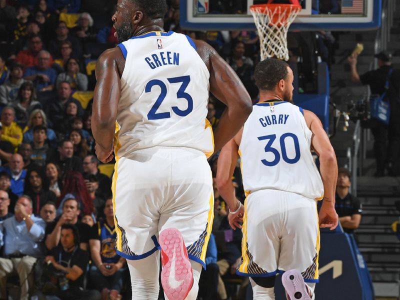 SAN FRANCISCO, CA - MARCH 18: Draymond Green #23 of the Golden State Warriors looks on during the game against the New York Knicks on MARCH 18, 2024 at Chase Center in San Francisco, California. NOTE TO USER: User expressly acknowledges and agrees that, by downloading and or using this photograph, user is consenting to the terms and conditions of Getty Images License Agreement. Mandatory Copyright Notice: Copyright 2024 NBAE (Photo by Noah Graham/NBAE via Getty Images)