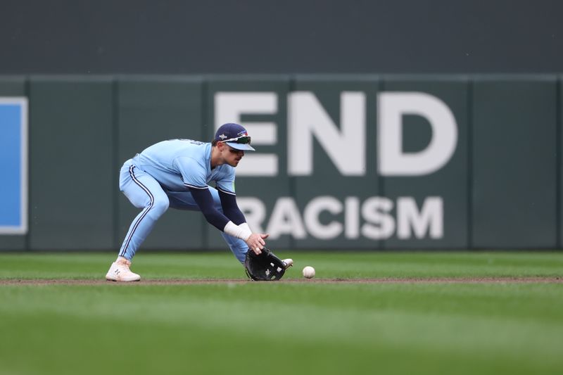 Blue Jays' Alejandro Kirk Ready to Lead Charge Against Yankees in Bronx Showdown