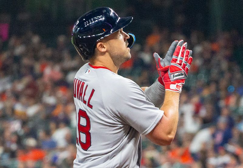 Red Sox Outslug Yankees in Fenway Spectacle, Secure 8-4 Victory