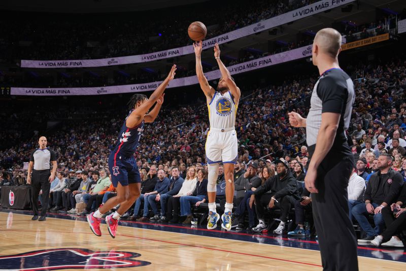 PHILADELPHIA, PA - FEBRUARY 7:  Stephen Curry #30 of the Golden State Warriors shoots a three point basket during the game  on February 7, 2024 at the Wells Fargo Center in Philadelphia, Pennsylvania NOTE TO USER: User expressly acknowledges and agrees that, by downloading and/or using this Photograph, user is consenting to the terms and conditions of the Getty Images License Agreement. Mandatory Copyright Notice: Copyright 2024 NBAE (Photo by Jesse D. Garrabrant/NBAE via Getty Images)