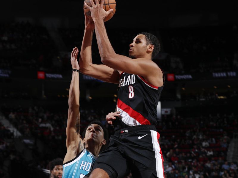 PORTLAND, OR - FEBRUARY 25: Kris Murray #8 of the Portland Trail Blazers goes to the basket during the game  on February 25, 2024 at the Moda Center Arena in Portland, Oregon. NOTE TO USER: User expressly acknowledges and agrees that, by downloading and or using this photograph, user is consenting to the terms and conditions of the Getty Images License Agreement. Mandatory Copyright Notice: Copyright 2024 NBAE (Photo by Cameron Browne/NBAE via Getty Images)