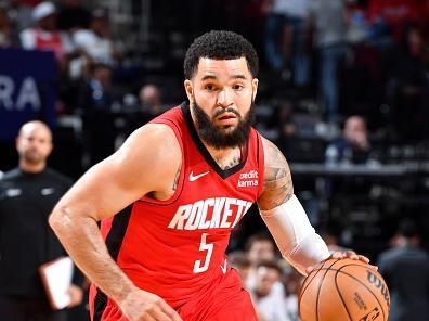 HOUSTON, TX - NOVEMBER 6: Fred VanVleet #5 of the Houston Rockets dribbles the ball during the game against the Sacramento Kings on November 6, 2023 at the Toyota Center in Houston, Texas. NOTE TO USER: User expressly acknowledges and agrees that, by downloading and or using this photograph, User is consenting to the terms and conditions of the Getty Images License Agreement. Mandatory Copyright Notice: Copyright 2023 NBAE (Photo by Logan Riely/NBAE via Getty Images)