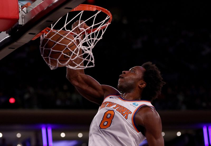 NEW YORK, NEW YORK - JANUARY 03: OG Anunoby #8 of the New York Knicks dunks the ball during the first half against the Chicago Bulls at Madison Square Garden on January 03, 2024 in New York City. NOTE TO USER: User expressly acknowledges and agrees that, by downloading and or using this photograph, User is consenting to the terms and conditions of the Getty Images License Agreement. (Photo by Elsa/Getty Images)