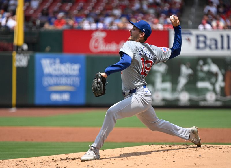 Jul 13, 2024; St. Louis, Missouri, USA; Chicago Cubs pitcher Hayden Wesneski (19) throws against the St. Louis Cardinals during the first inning at Busch Stadium. Mandatory Credit: Jeff Le-USA TODAY Sports