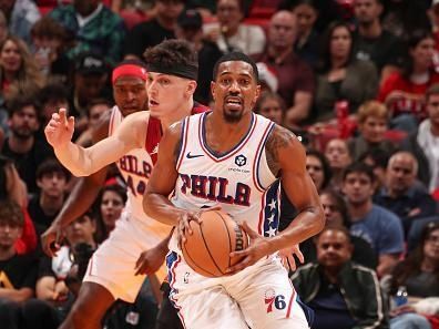 MIAMI, FL - DECEMBER 25:  De'Anthony Melton #8 of the Philadelphia 76ers handles the ball during the game  on December 25, 2023 at Kaseya Center Arena in Miami, Florida. NOTE TO USER: User expressly acknowledges and agrees that, by downloading and or using this Photograph, user is consenting to the terms and conditions of the Getty Images License Agreement. Mandatory Copyright Notice: Copyright 2023 NBAE (Photo by Issac Baldizon/NBAE via Getty Images)