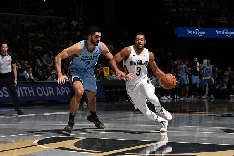 MEMPHIS, TN - NOVEMBER 29: CJ McCollum #3 of the New Orleans Pelicans handles the ball during the game against the Memphis Grizzlies during the Emirates NBA Cup game on November 29, 2024 at FedExForum in Memphis, Tennessee. NOTE TO USER: User expressly acknowledges and agrees that, by downloading and or using this photograph, User is consenting to the terms and conditions of the Getty Images License Agreement. Mandatory Copyright Notice: Copyright 2024 NBAE (Photo by Grant Burke/NBAE via Getty Images)