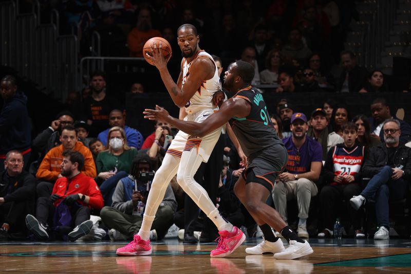 WASHINGTON, DC -? FEBRUARY 4: Kevin Durant #35 of the Phoenix Suns handles the ball during the game against the Washington Wizards on February 4, 2024 at Capital One Arena in Washington, DC. NOTE TO USER: User expressly acknowledges and agrees that, by downloading and or using this Photograph, user is consenting to the terms and conditions of the Getty Images License Agreement. Mandatory Copyright Notice: Copyright 2024 NBAE (Photo by Stephen Gosling/NBAE via Getty Images)