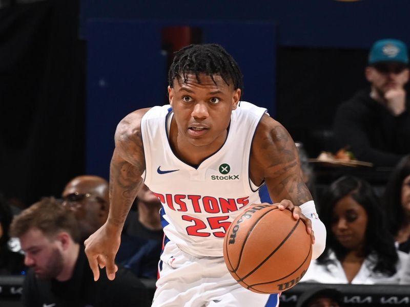 DETROIT, MI - FEBRUARY 3:  Marcus Sasser #25 of the Detroit Pistons dribbles the ball during the game against the Atlanta Hawks on February 3, 2025 at Little Caesars Arena in Detroit, Michigan. NOTE TO USER: User expressly acknowledges and agrees that, by downloading and/or using this photograph, User is consenting to the terms and conditions of the Getty Images License Agreement. Mandatory Copyright Notice: Copyright 2025 NBAE (Photo by Chris Schwegler/NBAE via Getty Images)