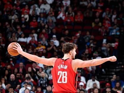 HOUSTON, TX - DECEMBER 20:   Alperen Sengun #28 of the Houston Rockets reacts during the game against the Atlanta Hawks on December 20, 2023 at the Toyota Center in Houston, Texas. NOTE TO USER: User expressly acknowledges and agrees that, by downloading and or using this photograph, User is consenting to the terms and conditions of the Getty Images License Agreement. Mandatory Copyright Notice: Copyright 2023 NBAE (Photo by Logan Riely/NBAE via Getty Images)