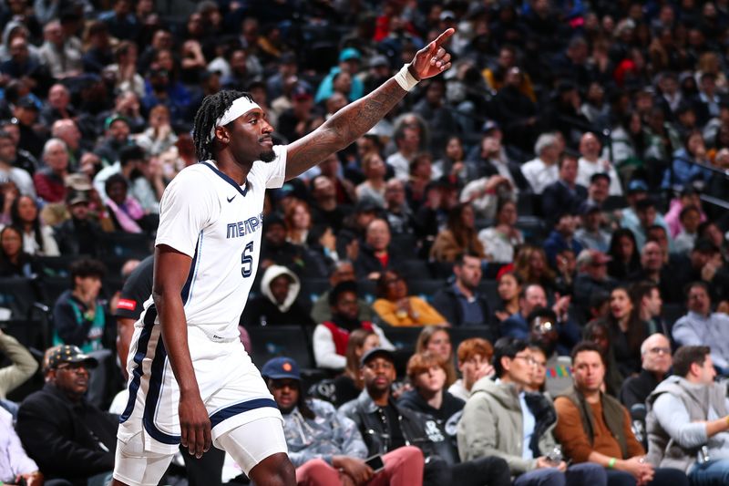 BROOKLYN, NY - MARCH 4: Vince Williams Jr. #5 of the Memphis Grizzlies looks on during the game against the Brooklyn Nets on March 4, 2024 at Barclays Center in Brooklyn, New York. NOTE TO USER: User expressly acknowledges and agrees that, by downloading and or using this Photograph, user is consenting to the terms and conditions of the Getty Images License Agreement. Mandatory Copyright Notice: Copyright 2024 NBAE (Photo by David L. Nemec/NBAE via Getty Images)