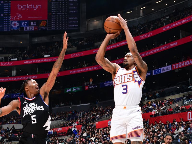 LOS ANGELES, CA - APRIL 10: Bradley Beal #3 of the Phoenix Suns shoots the ball during the game against the LA Clippers on April 10, 2024 at Crypto.Com Arena in Los Angeles, California. NOTE TO USER: User expressly acknowledges and agrees that, by downloading and/or using this Photograph, user is consenting to the terms and conditions of the Getty Images License Agreement. Mandatory Copyright Notice: Copyright 2024 NBAE (Photo by Adam Pantozzi/NBAE via Getty Images)